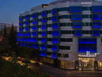 Renaissance Izmir Hotel