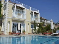 Villa MNM 