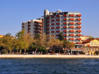 Akol Hotel