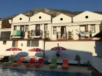 Mellis Beach Hotel 