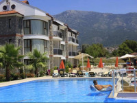 Golden Life Heights Deluxe Suite