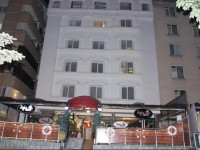 Egas Hotel