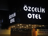 Ozcelik Hotel