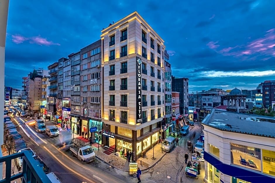 Peninsulacity Hotel 