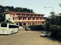 Dinana Hotel 