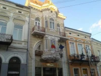 Hotel Rares 2*