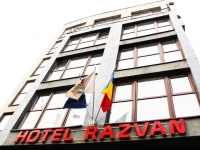Hotel Razvan 