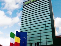 West Plaza Residence 3*