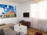2 Doors Apartments - City Center 