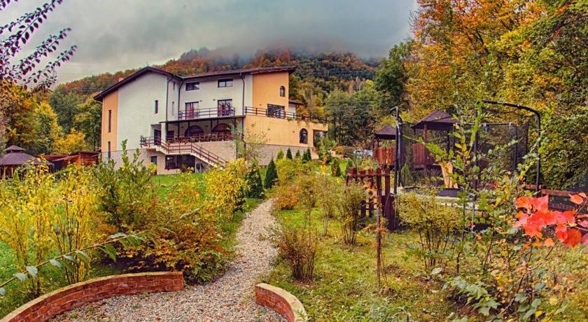 Casa Lacului 