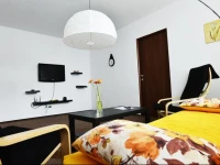 Camellias Apartment 