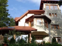 Vila La Costilei 