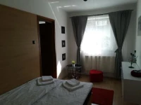 Elor Apartment 