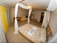 Exit Routine Hostel 