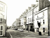 The Crescent Side 