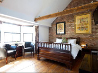 Griffin Guest House