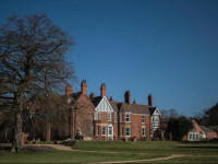 Healing Manor Hotel