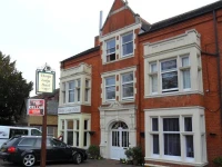 Thorpe Lodge Hotel 3*