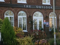 Outlook Hotel 2*