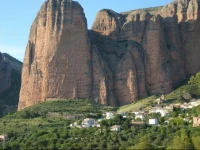 Apartamentos TurГ­sticos Mallos de Huesca 