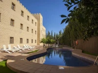 Hotel Plaza del Castillo 4*