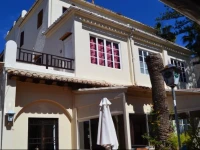 La Mimosa Guesthouse B&B 