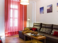 Living Valencia Apartments - Merced 