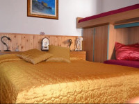 Amalfi Coast Room
