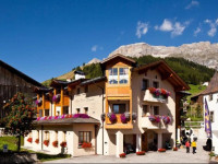 Hotel GarnГ¬ Laura