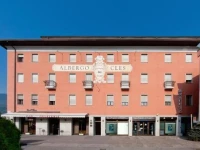Hotel Cles 3*