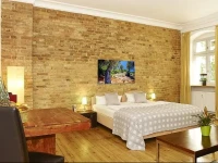Stadthotel Schall & Rauch 