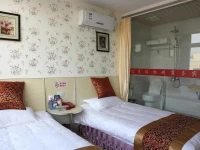 Chizhou Business Inn 