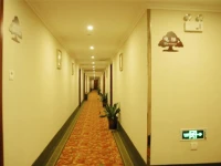 GreenTree Inn AnHui FuYang Railway StationW) XiangYang Road Business Hotel 