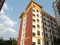 Golden Harbour Hotel 