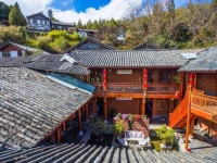 Lijiang Scenic Vacation Hotel 