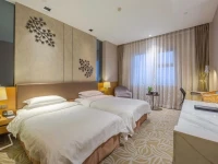 Ningbo East Harbour Hotel 