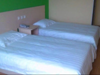 RongHua Business Hotel