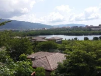 Sanya Yalong Bay Nice Half Mountain Homestay 