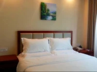 GreenTree Inn Jiangsu Suzhou Guanqian Yangyuxiang Metro Station Business Hotel 