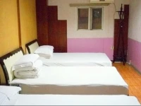 Donglong Guesthouse 