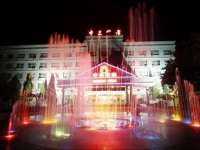 Zhongwei Hotel 