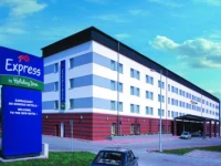 Express by Holiday Inn 3*