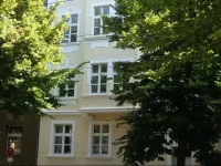 Apartment HГјttenstr 