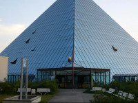 Hotel-Pyramide