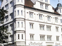 Der Fuerstenhof