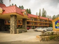 Best Western Plus Yosemite Way Station 