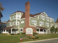 Ivy Court Inn and Suites 