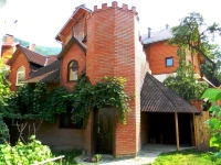 Arnika - Castle Three vezhС– / Арника - Замок Три вежі 