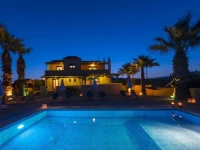 Blue Asteri Villa 