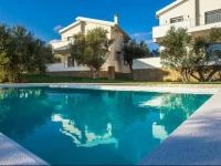 Abelia Luxurious Villas 